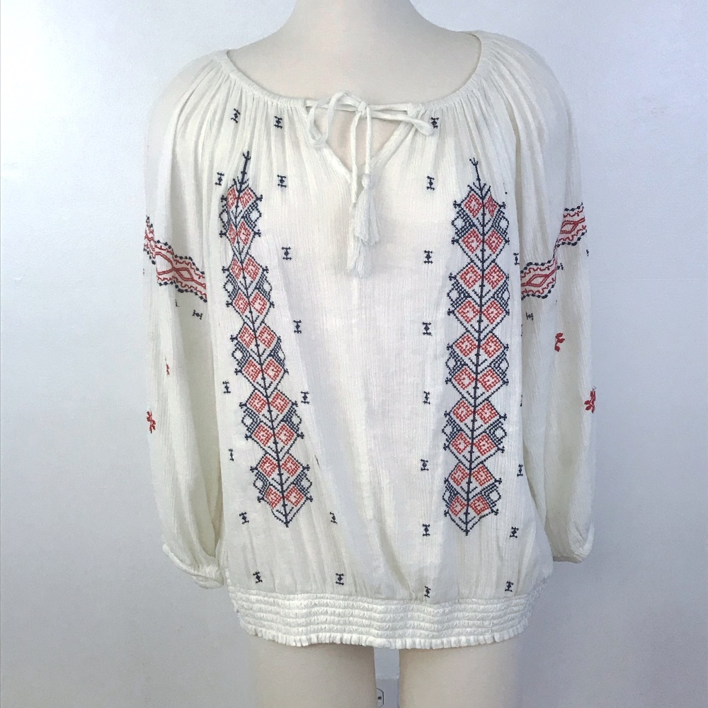 Caslon White Embroidered Boho Peasant Top Medium
